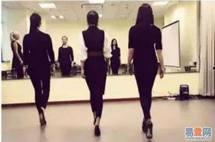 走姿图片,揭秘走姿中的个性与魅力
