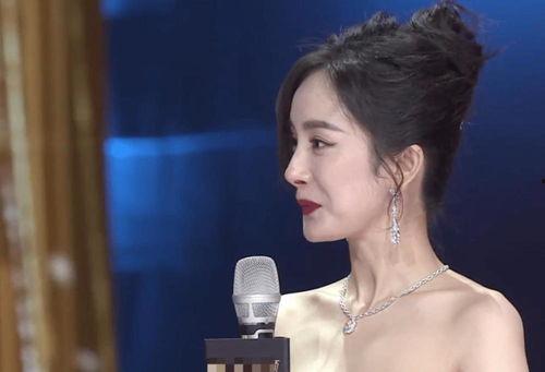 深字女明星,揭秘深字女明星的璀璨魅力  第2张