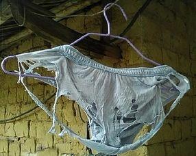 烂裤衩图片,揭秘时尚界的另类潮流 第2张 烂裤衩图片,揭秘时尚界的另类潮流 第2张