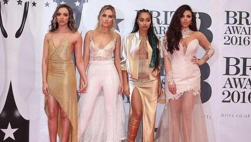 明星掉衣服露,明星掉衣露惊魂瞬间 第3张 明星掉衣服露,明星掉衣露惊魂瞬间 第3张