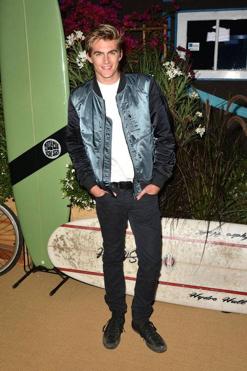 意大利网红男模,时尚界的璀璨明星