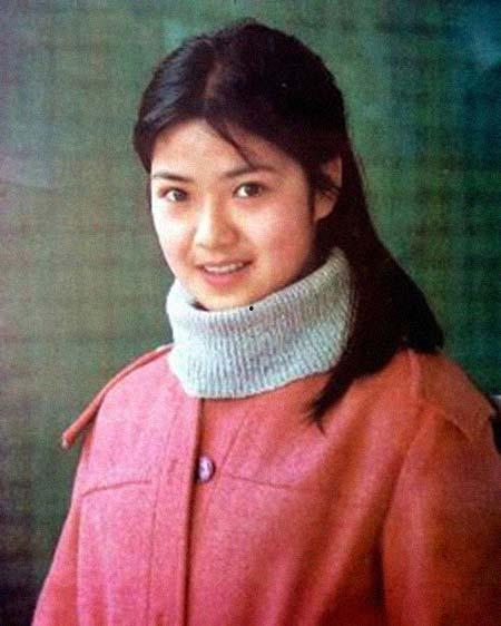 任冶湘个人资料,才华横溢的艺术家，艺术与人生的完美融合  第1张